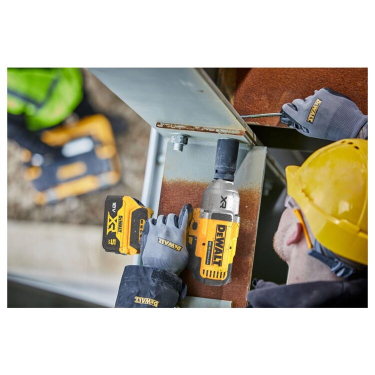 Гайковерт ударный аккумуляторный бесщёточный DeWALT DCF900NT-XJ